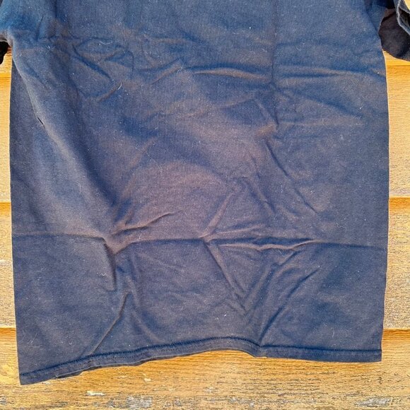 Gildan Heavy Cotton Black Smoozie Supreme Label Shirt Size M - Picture 9 of 10